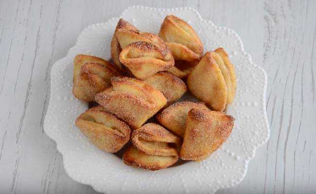 Простые рецепты очень вкусного домашнего печенья из творога в домашних условиях