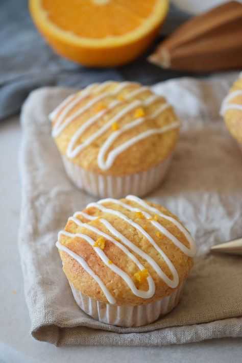 Творожный кекс с апельсином: 3 вкусных рецепта с соком и цедрой